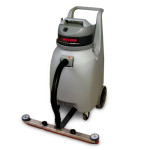Betco Tip & Pour Wet/Dry Vac W/tools 20Gal
