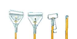 SCREW CLAMP JANITOR MOP HNDL 63 INX1.13 DI